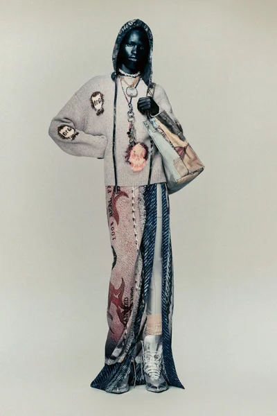 Look 10